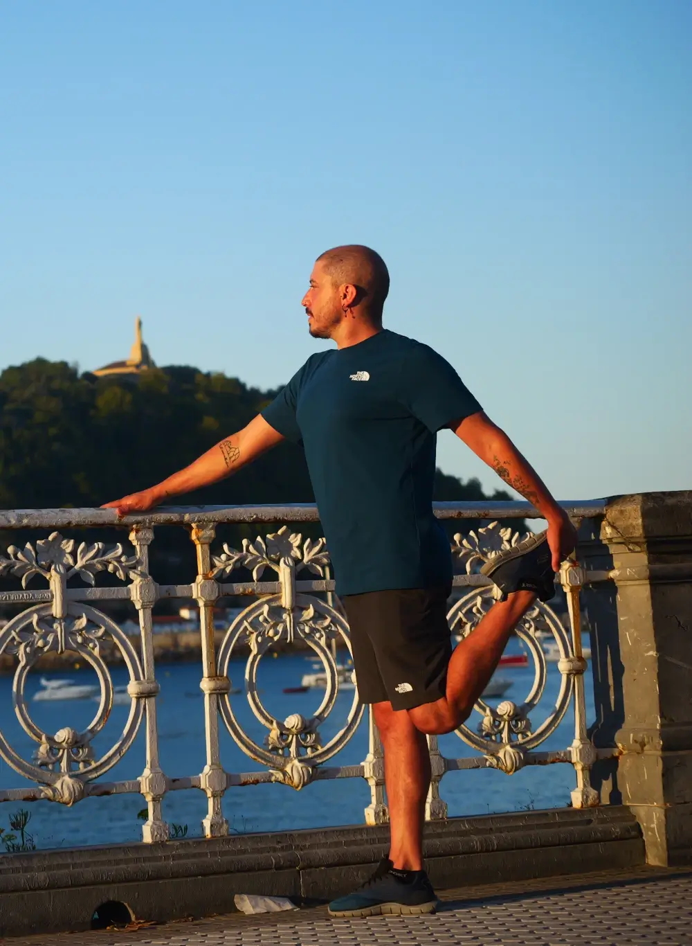 Personas entrenando con conciencia
